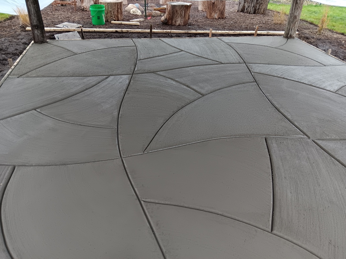 Close view of a stamped concrete patio surface